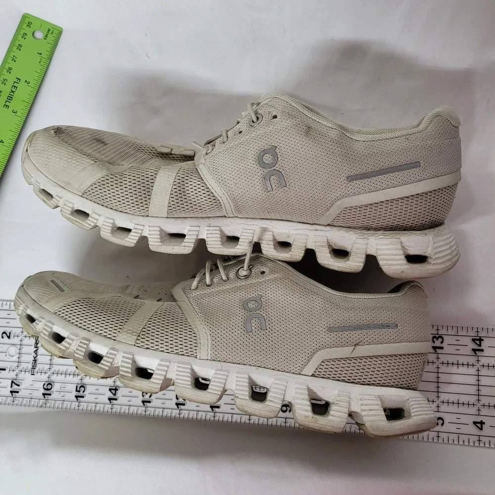 On Cloud 5‎ Running Shoes Sand Beige Womens 8.5 Low Top Sneakers 59.98773